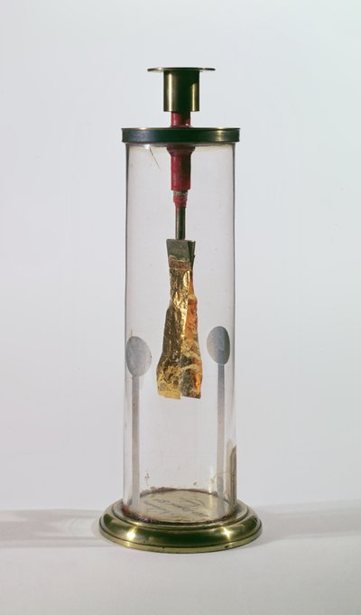 Un electroscopio de English Photographer